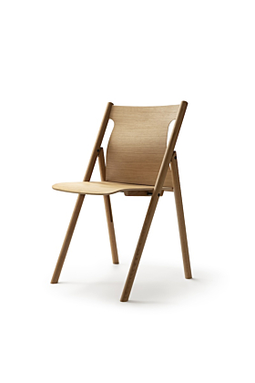 Nikari Faneeri Folding Chair